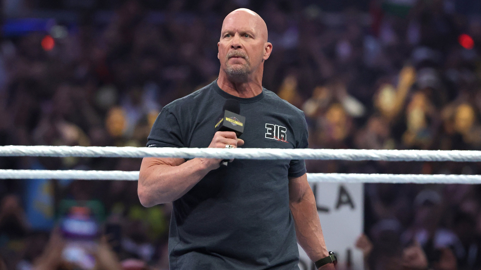 https://www.wrestlinginc.com/img/gallery/wwe-hall-of-famer-stone-cold-steve-austin-gives-definitive-answer-on-in-ring-future/l-intro-1745484731.jpg