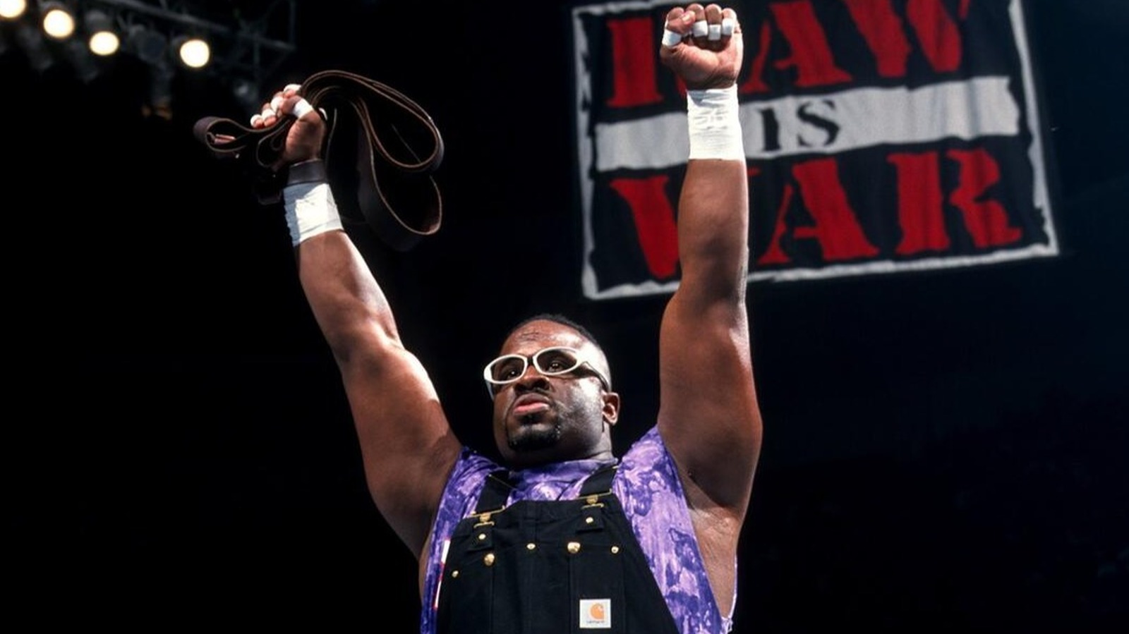 WWE HOFer D-Von Dudley Compares Degree Of Pain From Chair Shots, Tables & Thumbtacks