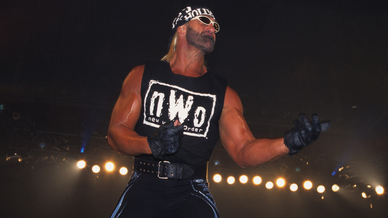 Hulk Hogan poses