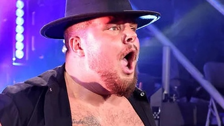 Tank Ledger shouting on his way to the ring 