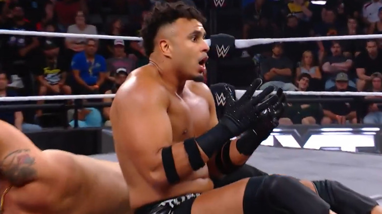 Kam Hendrix flustered at Tony D'Angelo kicking out