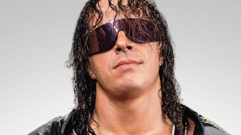 Bret Hart posa