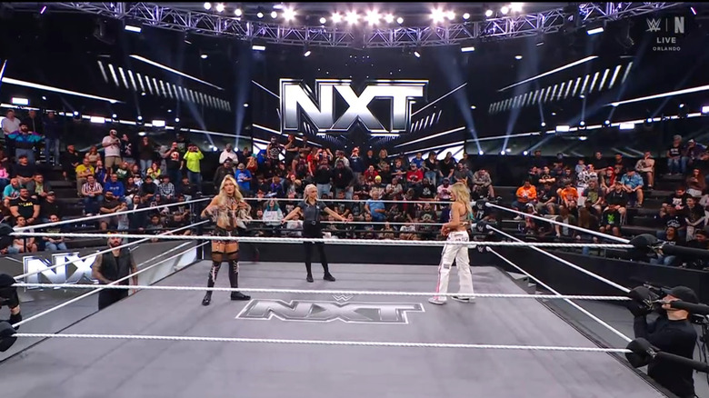 Dame and Ruca in the ring