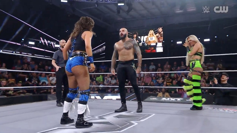 Rain in the ring with Dame and Vance
