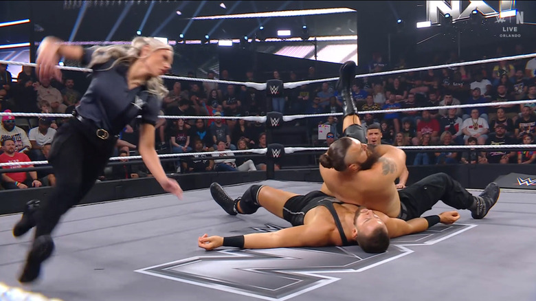 D'Angelo pinning James