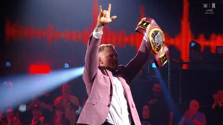 Borne posing on the ropes