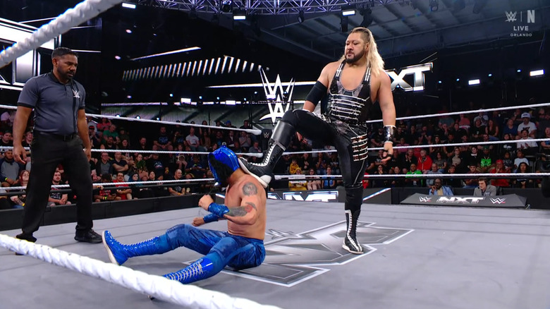 Dorado and Naraku in the ring