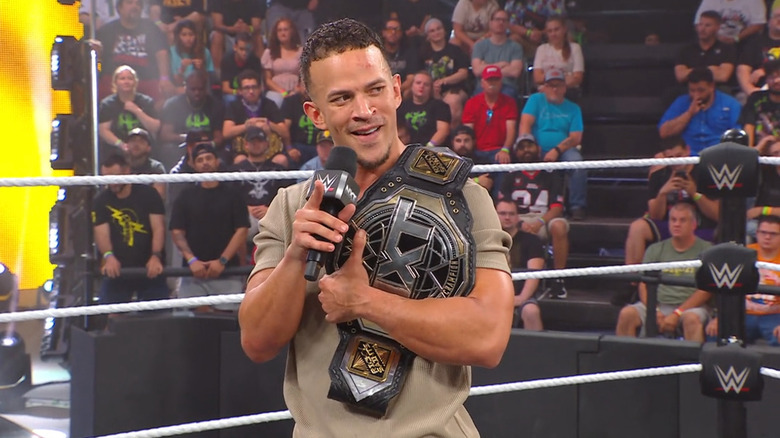 Saints talking in the ring