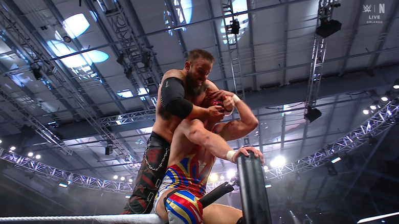 Briggs trying to unmask Grande