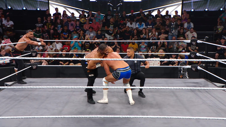 Igwe and Hendry inside the ring