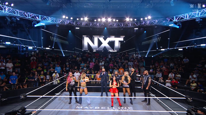 Ruca, Paxley, and everyone else in the ring