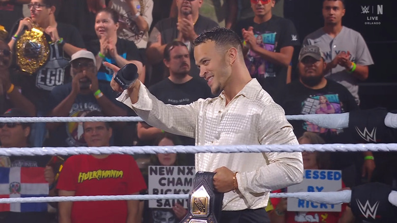 Saints smiling in the ring