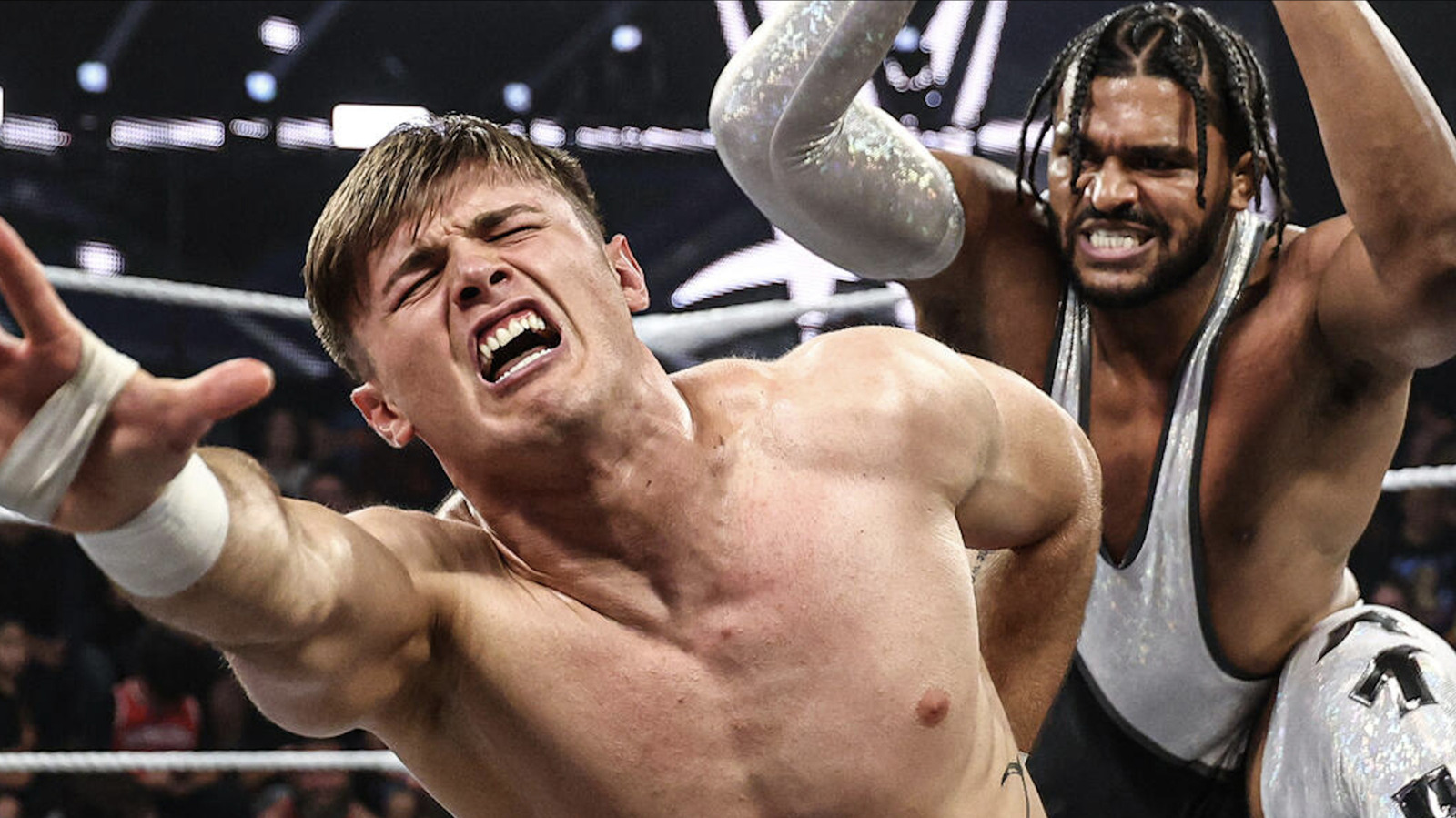 WWE NXT: WAW Clash Card