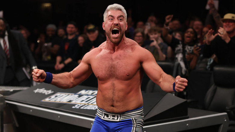 Joe Hendry screams