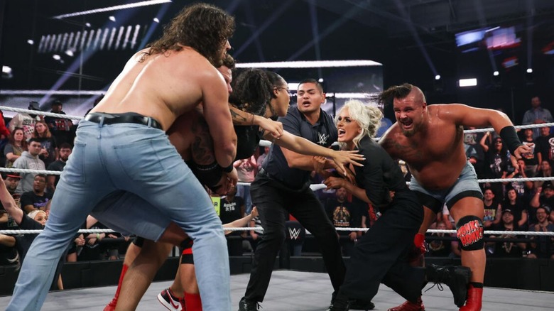 Blake Monroe brawls with Jaida Parker, as many try to break them up.