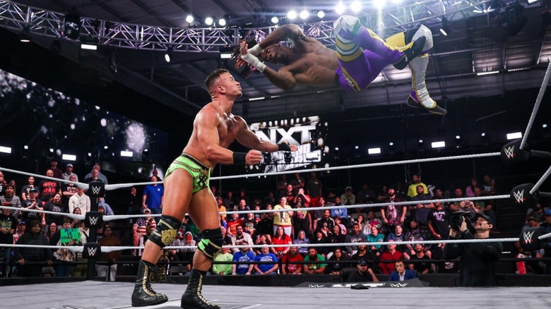 Je'Von Evans hits Ricky Saints with the OG Cutter in the middle of the ring during an episode of 