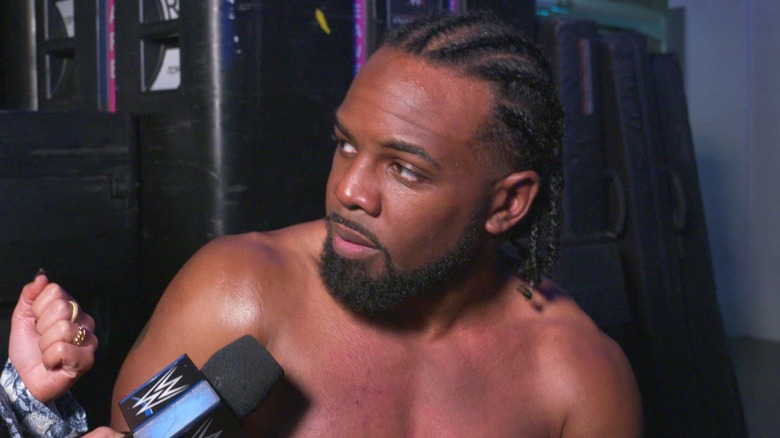 Xavier Woods talking