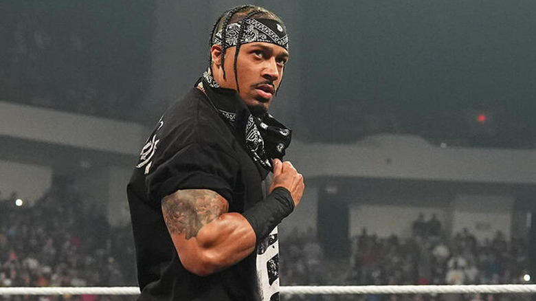 Carmelo Hayes reveals his face on "WWE Raw"