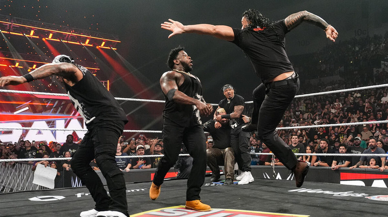 Roman Reigns hits a Superman punch on Royce Keys during in-ring brawl between Bloodline and 946 on "WWE Raw"