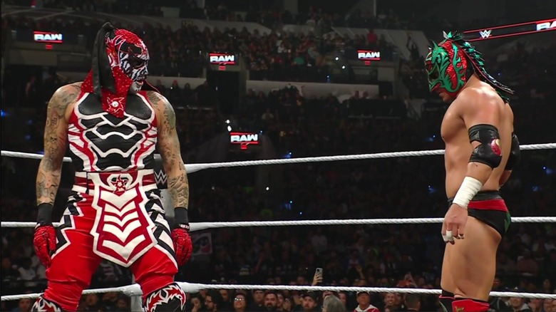 Penta stares down Dragon Lee on "WWE Raw"