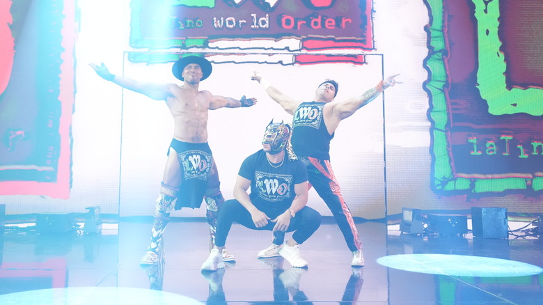 The LWO pose on the entrance ramp