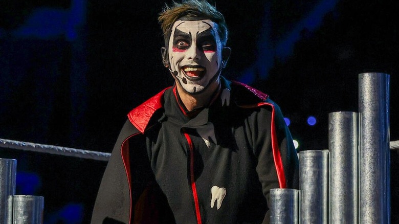 Danhausen with some pipes on "WWE Raw"