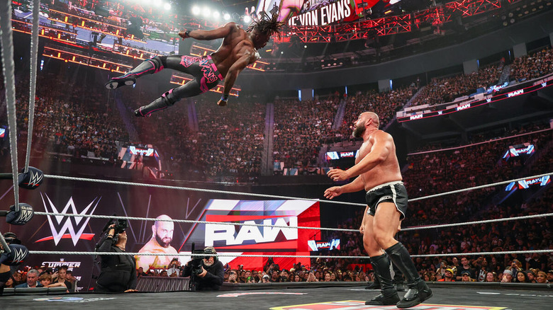 Je'Von Evans flies through the air to hit an OG Cutter on Rusev on "WWE Raw"