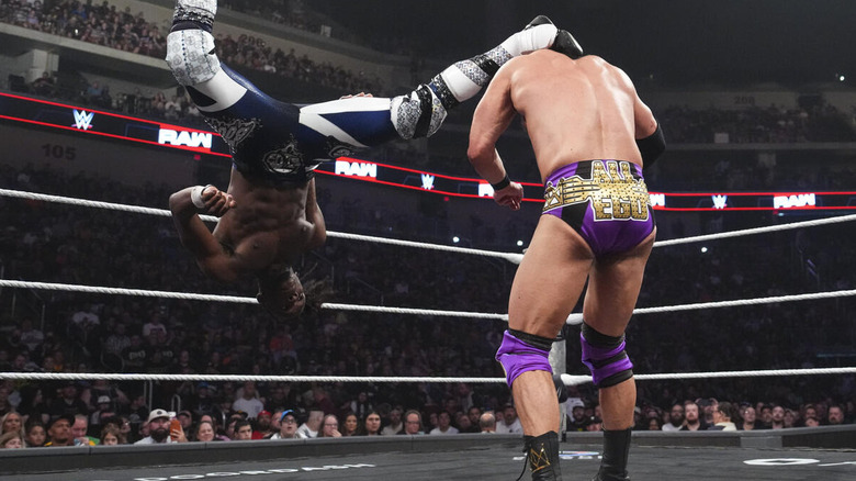 Je'Von Evans flips upside down and hits a kick to Ethan Page's head on "WWE Raw"