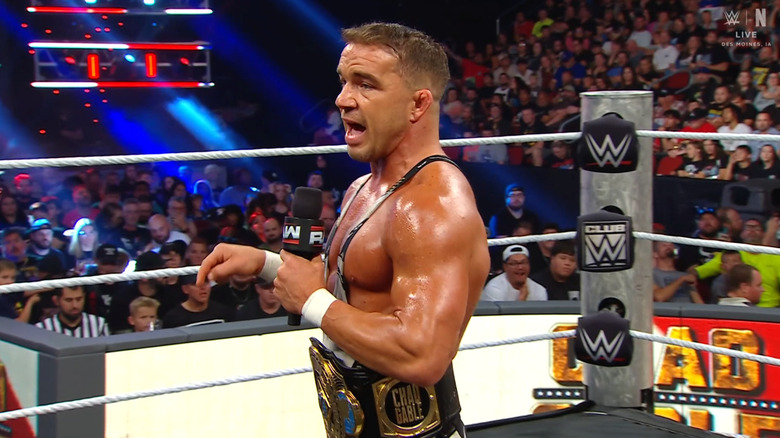 Gable talking inside the ring