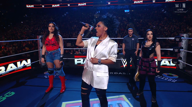 Rodriguez and Vaquer both in the ring