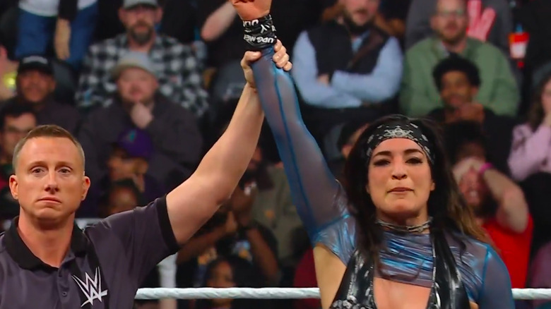 Raquel Rodriguez advances