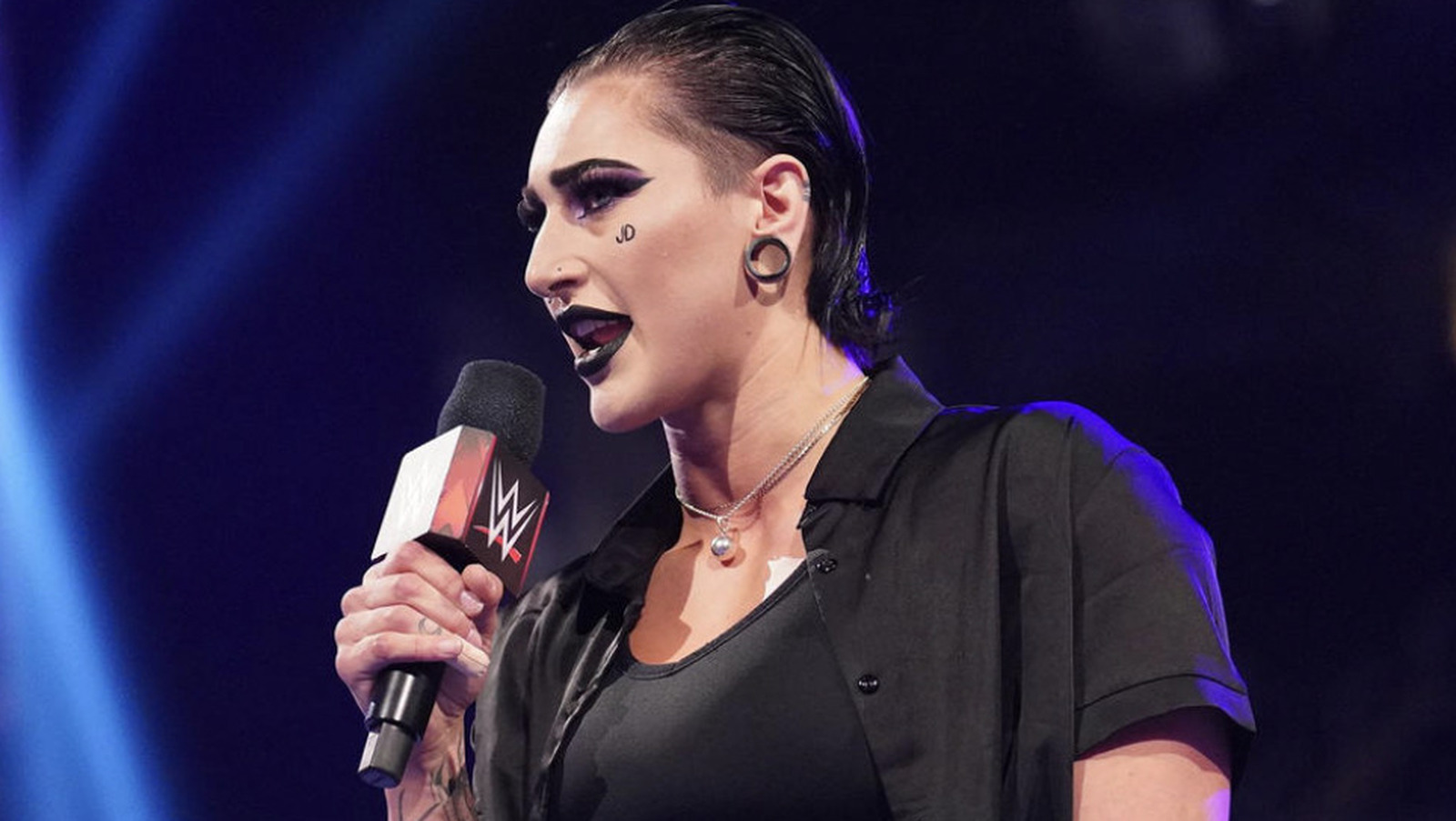 WWE Raw Live Coverage 7/3 - Women's World Championship Match, Money In The Bank Aftermath - Vimarsana News