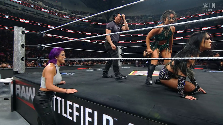 Valkyria and Perez in the ring