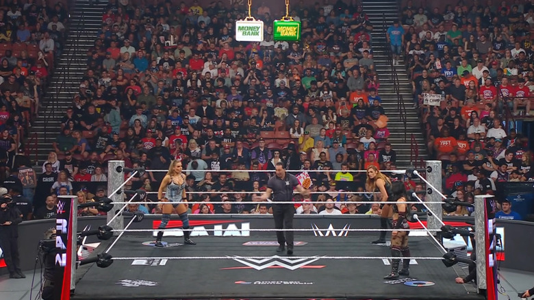 The three women in the ring