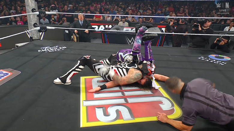 Penta pinning Rollins