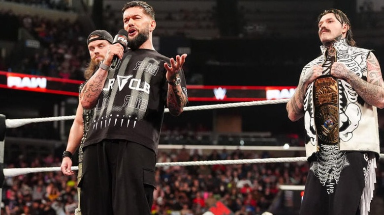 Finn Balor cuts a promo in the ring on 