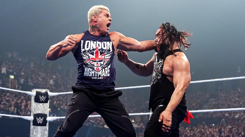 Cody Rhodes and Jacob Fatu fight