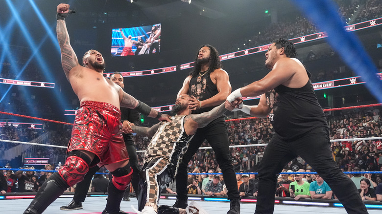 The Bloodline gangs up on Jimmy Uso