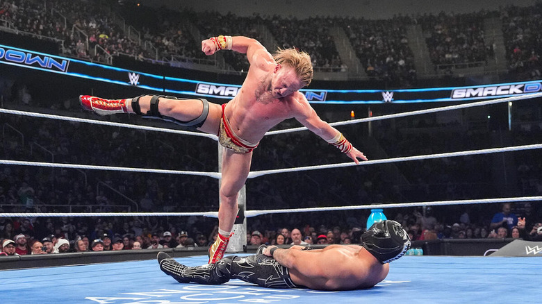 Ilja Dragunov hits H-Bomb on Axiom on "WWE SmackDown"