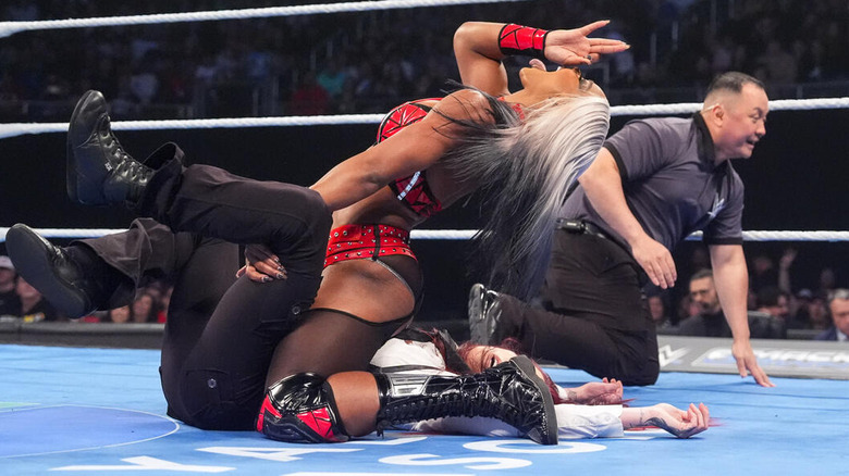 Jade Cargill pins Alba Fyre on "WWE SmackDown"