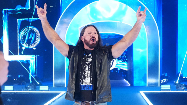 AJ Styles poses on "WWE SmackDown"