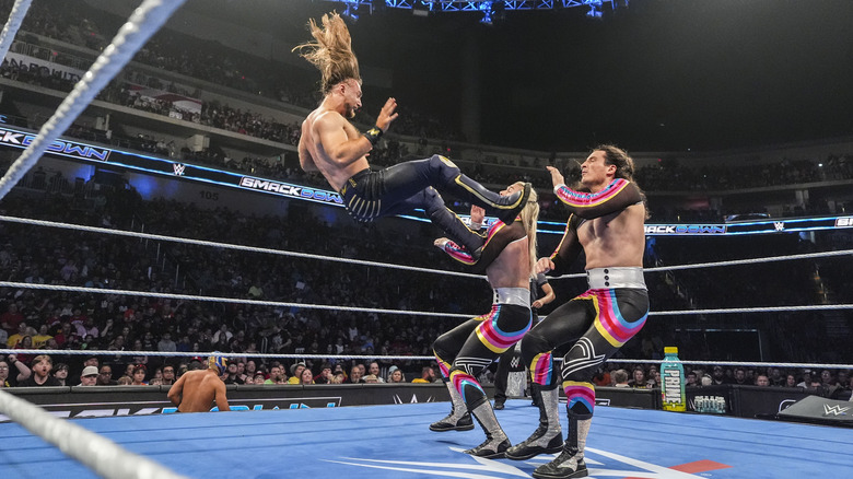 Frazer landing a double kick on Pretty Deadly