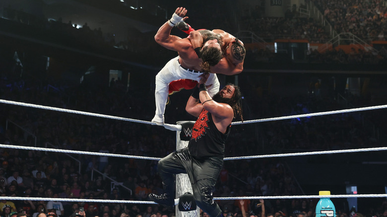 Men's Triple Threat Match
