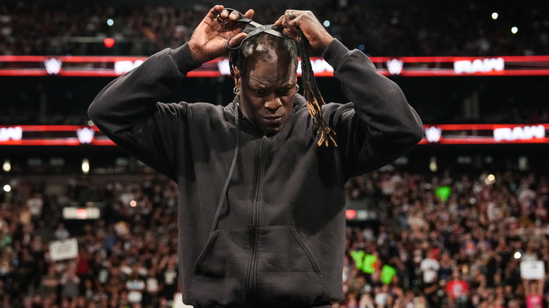 Ron Killings cuts his braids on TV