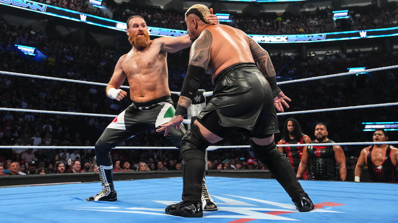 Sami Zayn wrestles Solo Sikoa on "WWE SmackDown"