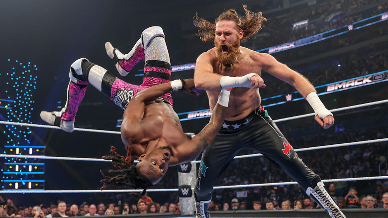 Sami Zayn battles Je'Von Evans on "WWE SmackDown"
