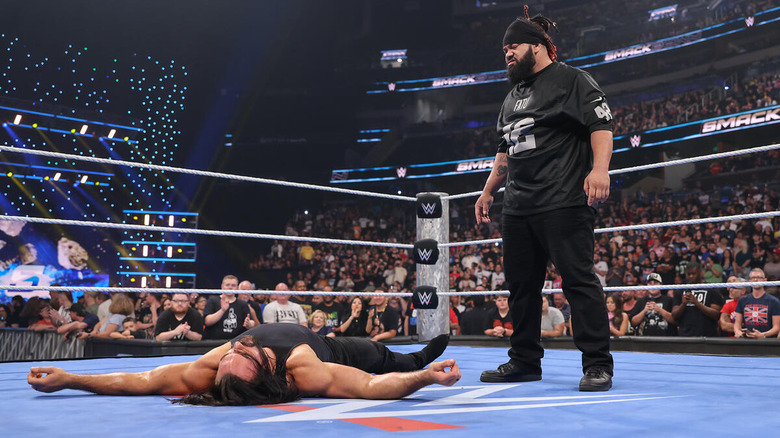 Jacob Fatu stands over a fallen Drew McIntyre on "WWE SmackDown"
