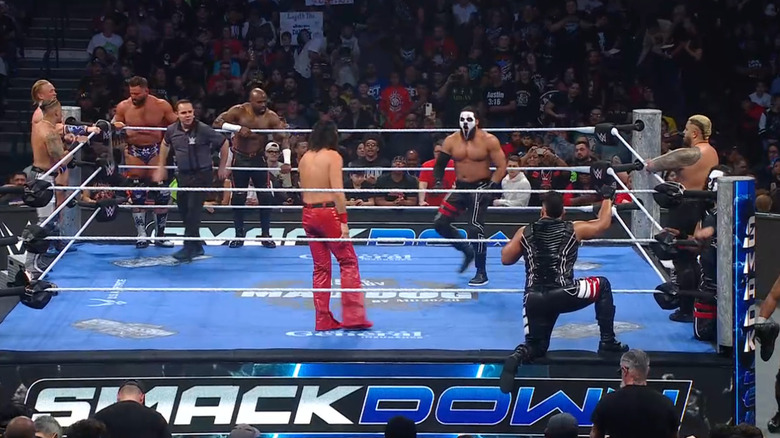 Several competitors in the ring