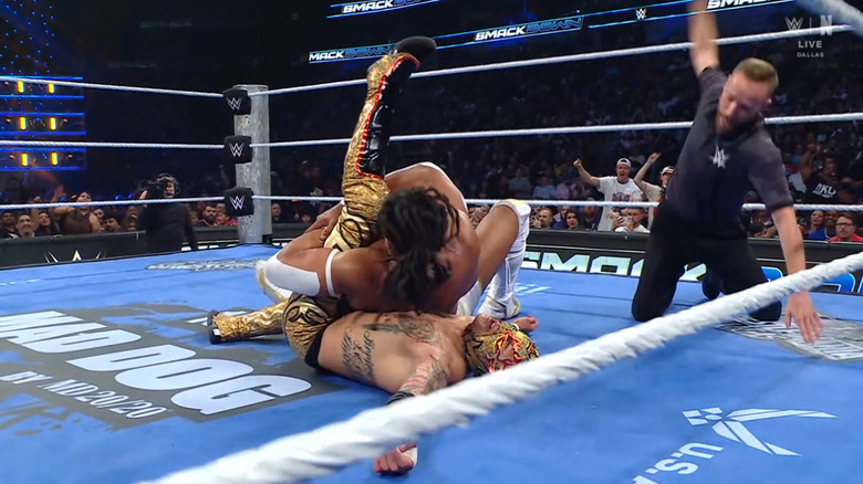 Williams pinning Fenix