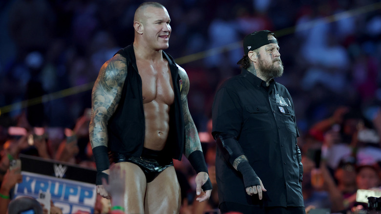 Randy Orton and Jelly Roll make an entrance
